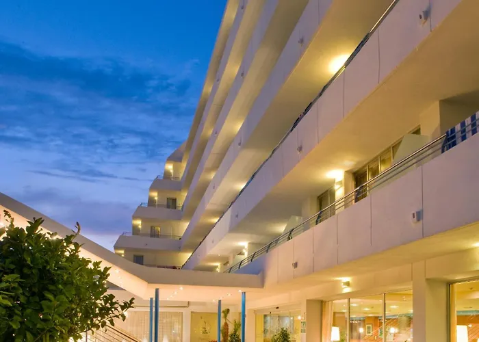 Hotel Montemar Maritim 4*